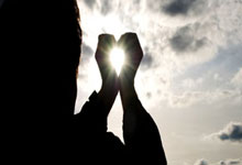 壹号娱乐:最后两周,美媒5个大胆预测!库里破克莱14三分老詹东契奇30+三双.